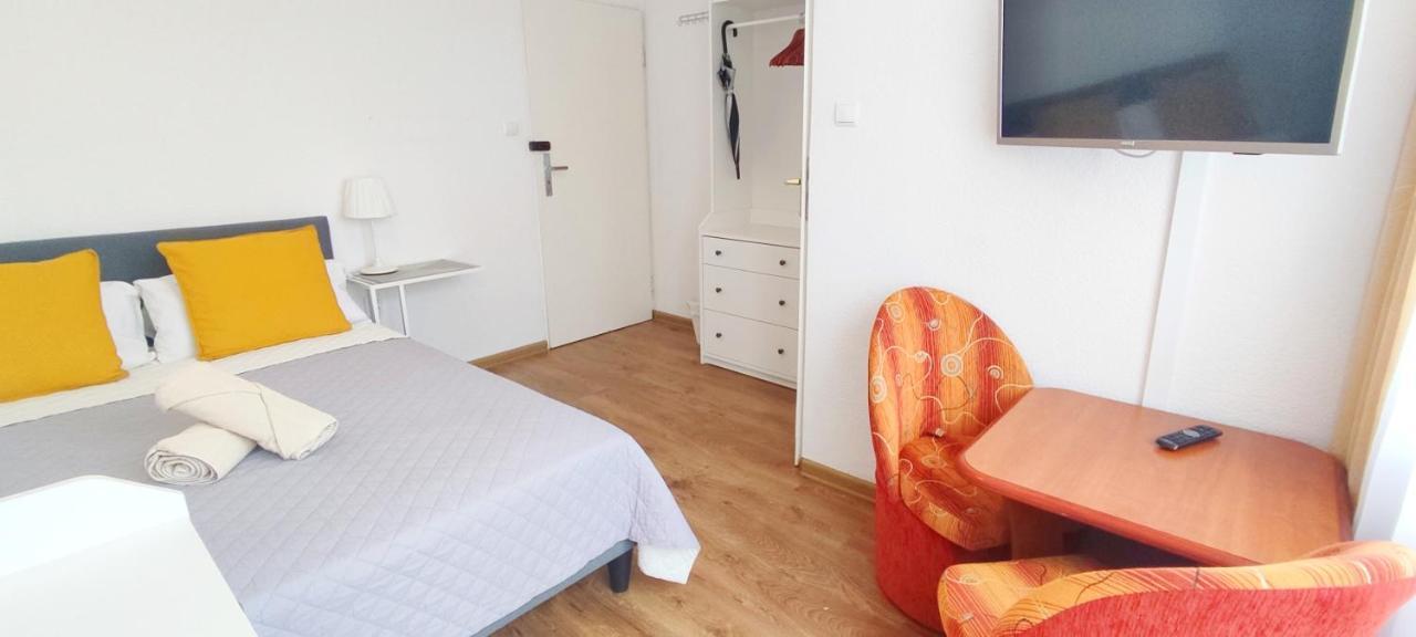 Korador Appartement Ostrowo  Buitenkant foto